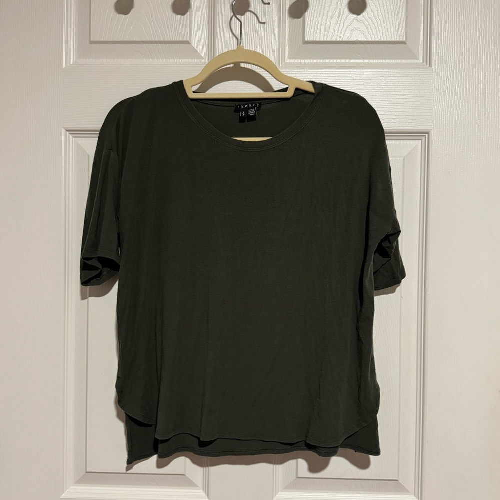 Theory Beylor Rib Viscose Top in Size Small